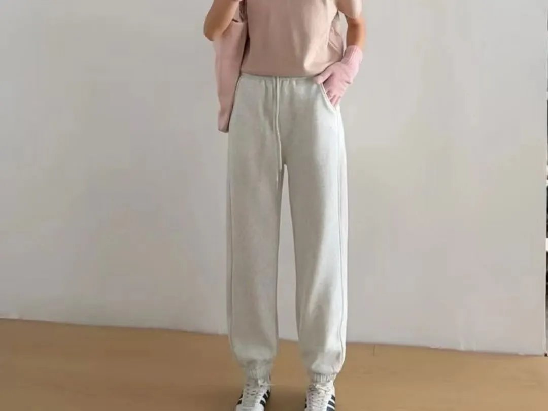 MMY Embroidered Character Sweatpants Navy - 3