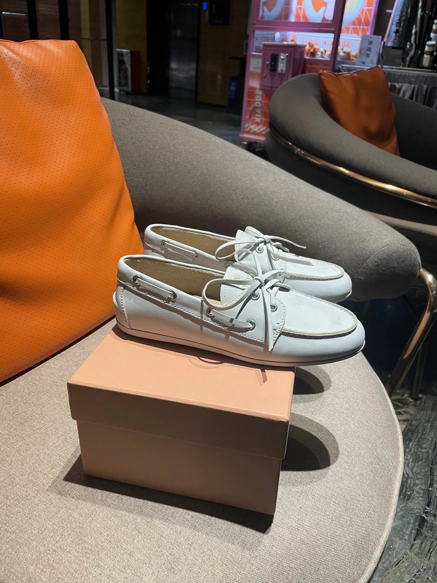Hermès Moccasin Boat Shoes Distressed Brown Leather - 7