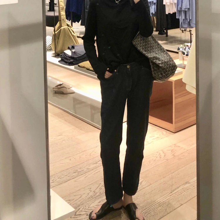 A.P.C. Tabi Slide Black Sandals - 5