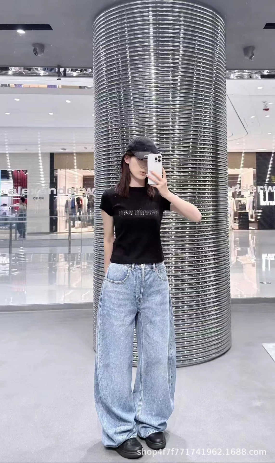 Alexander McQueen Logo-Print White T-Shirt and Denim Jeans Set - 5