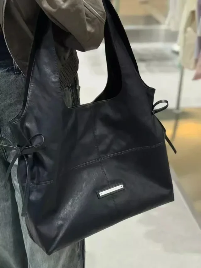 Matin Kim Shoulder Bags Side-Bow Tote product detail image 22