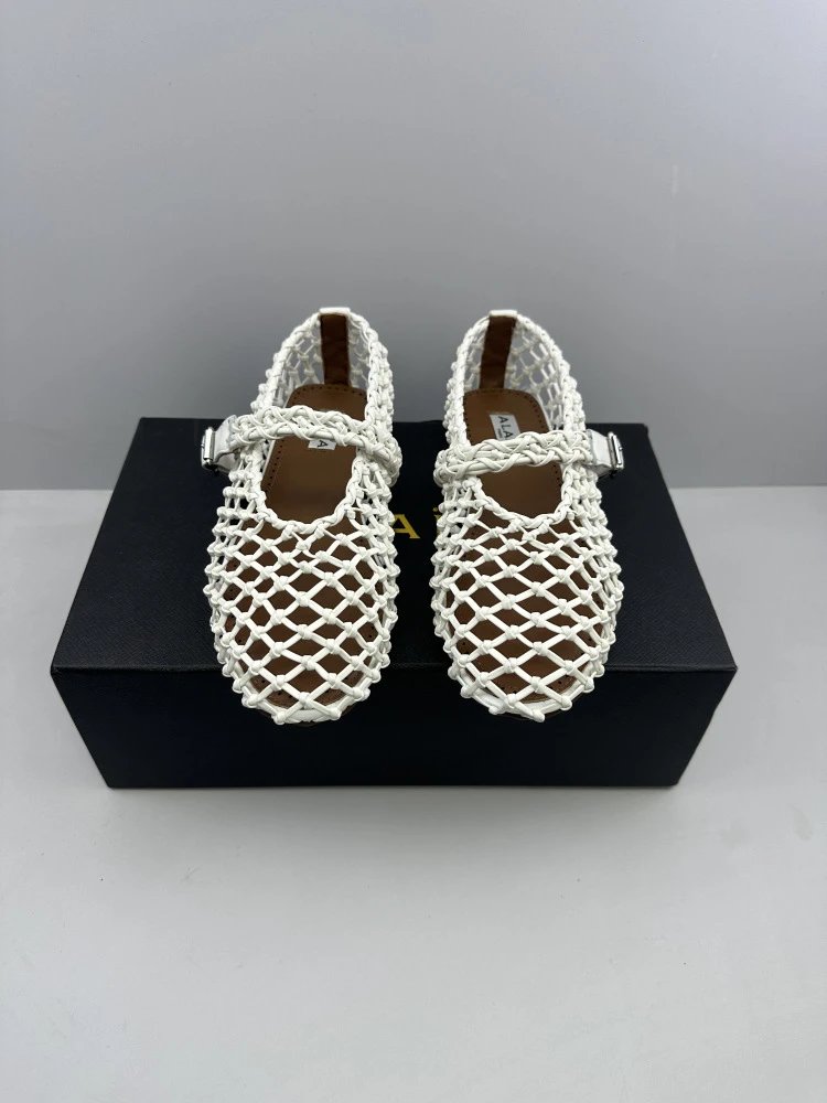 Maison Margiela Tabi Mesh Mary Janes Gold Shoes - 10