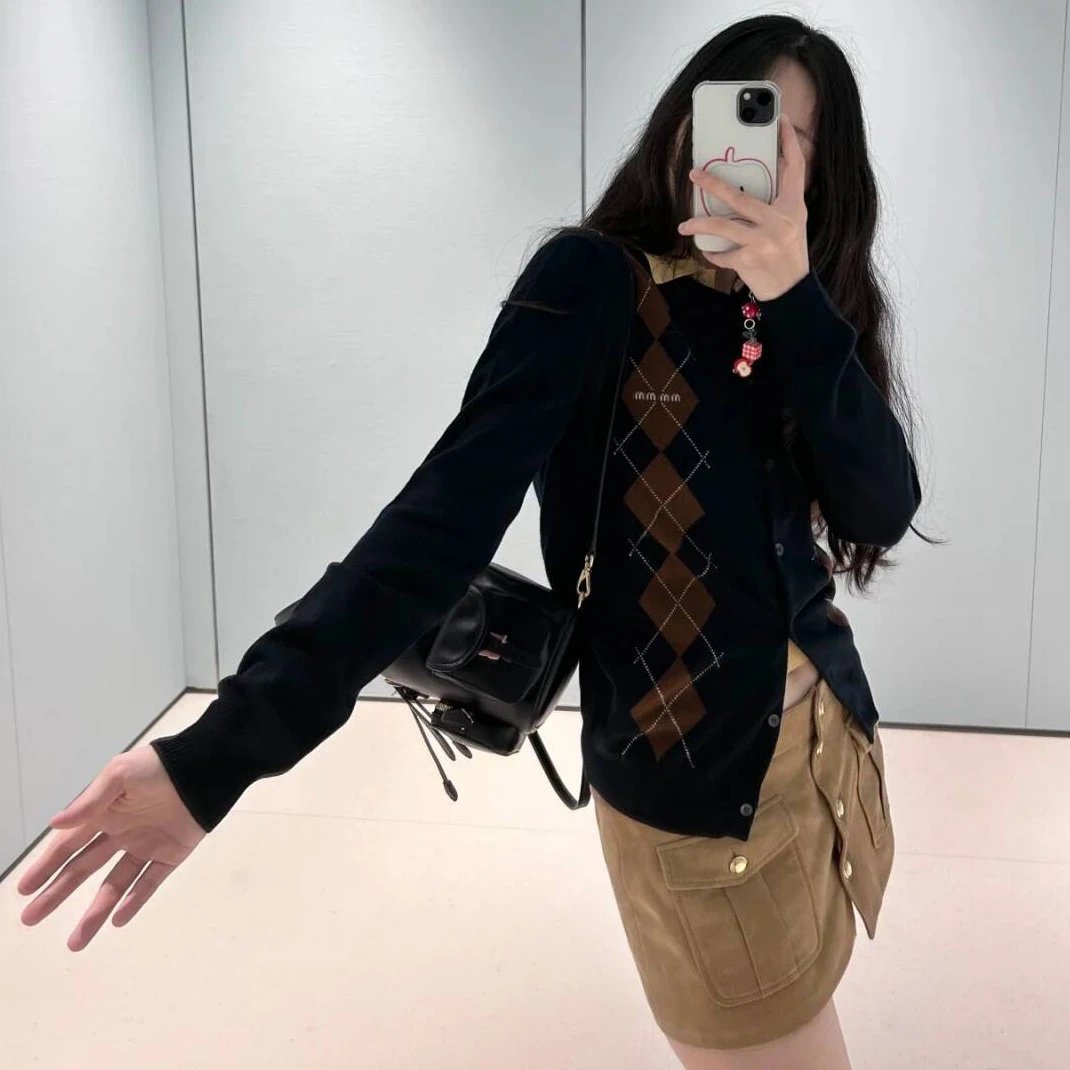 Miu Miu Argyle Knit Short-Sleeve Sweater Navy Brown Beige - 23