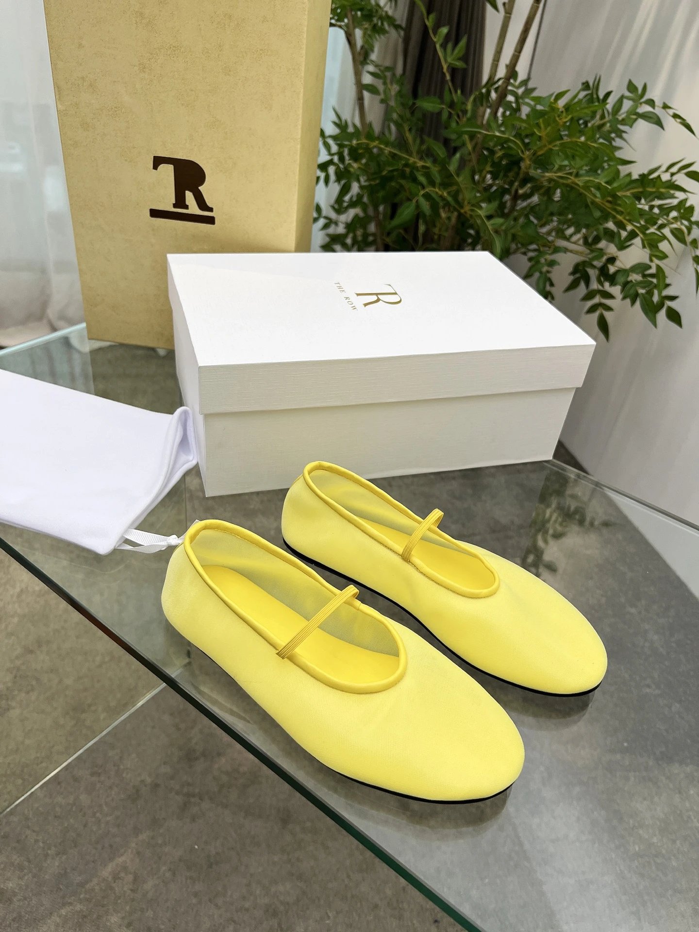 The Row Mary Jane Flat Black Shoes - 10