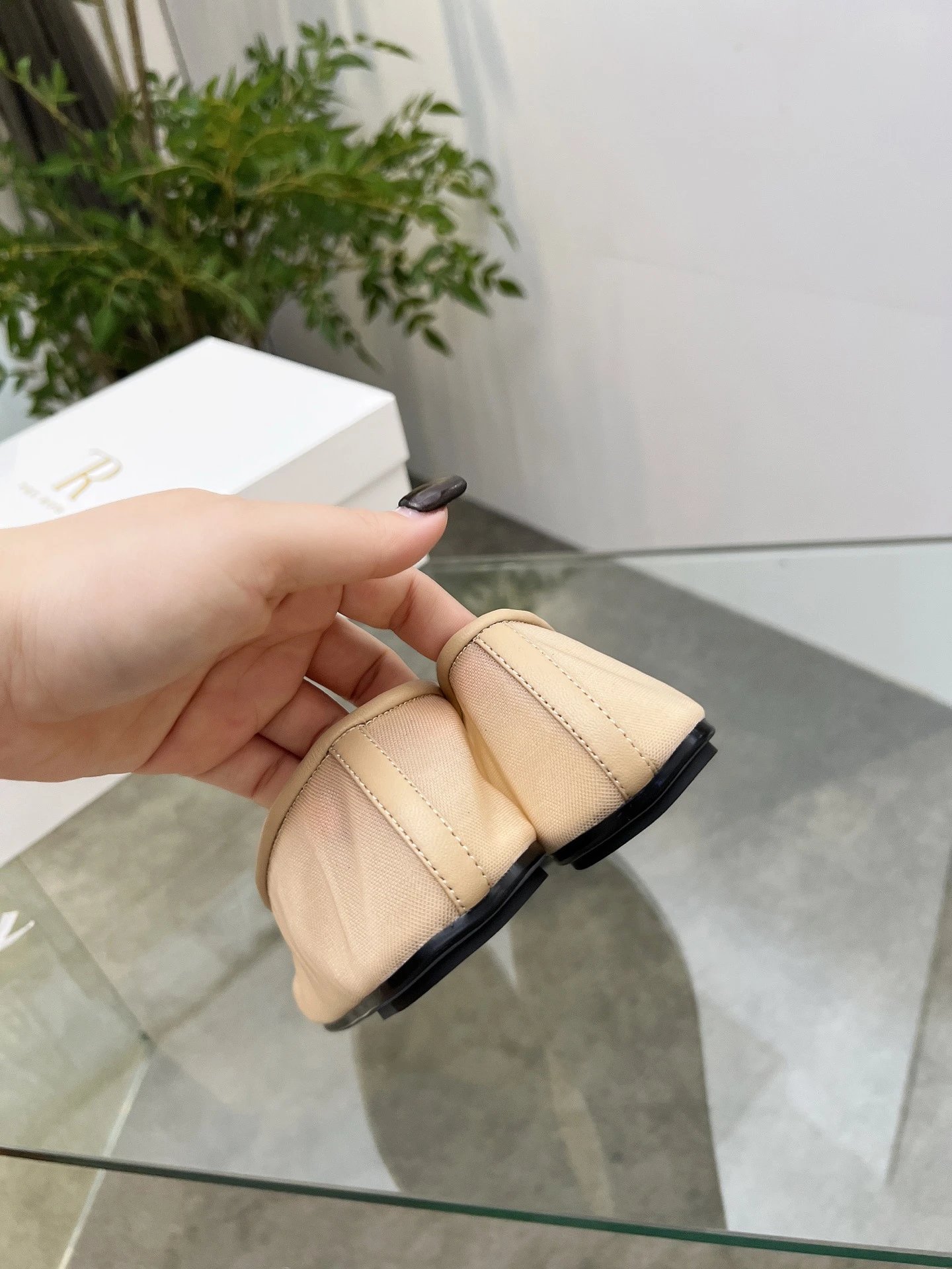 The Row Mary Jane Flat Black Shoes - 27