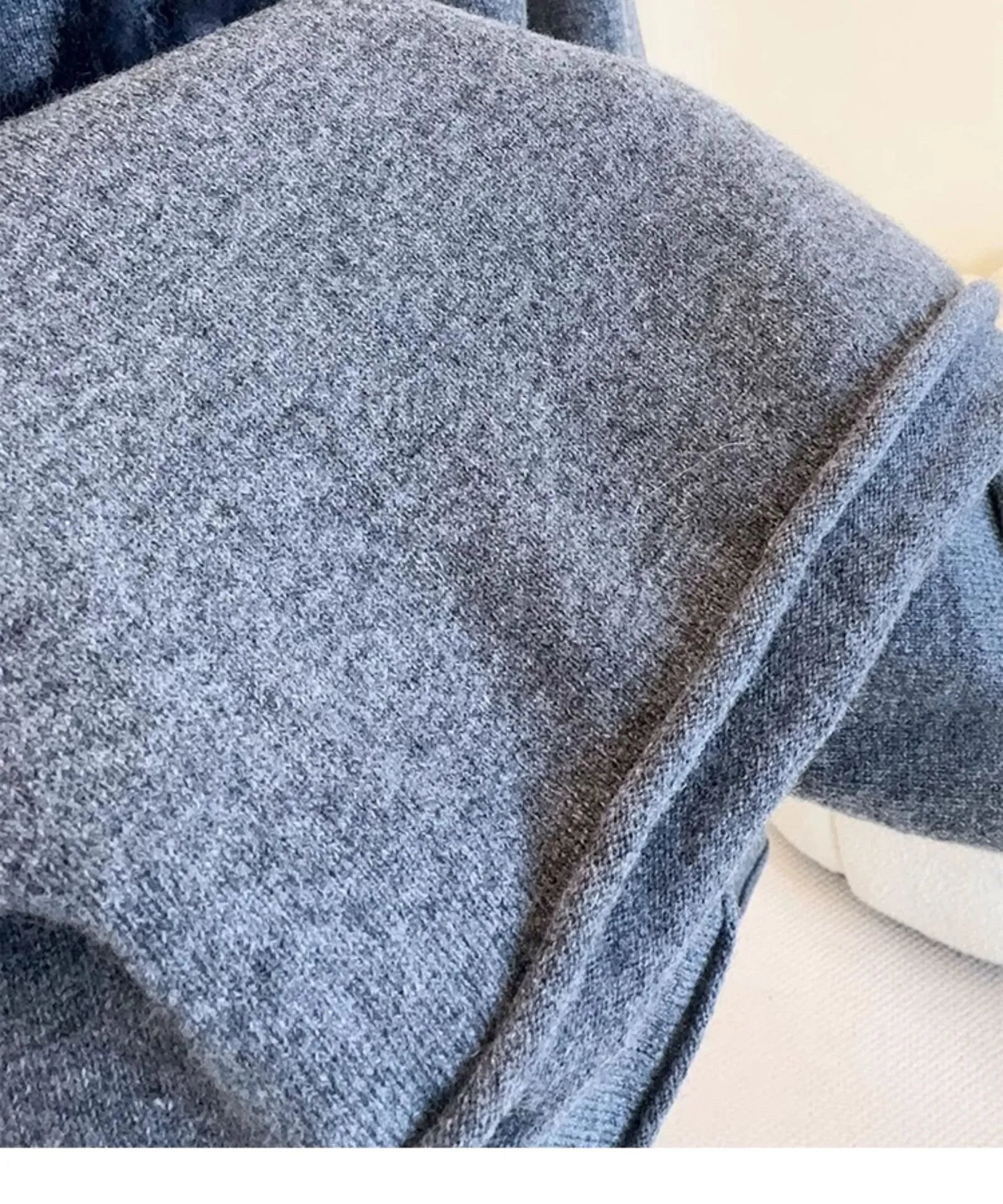 Louis Vuitton Monogram Script Knit Sweater Gray - 8