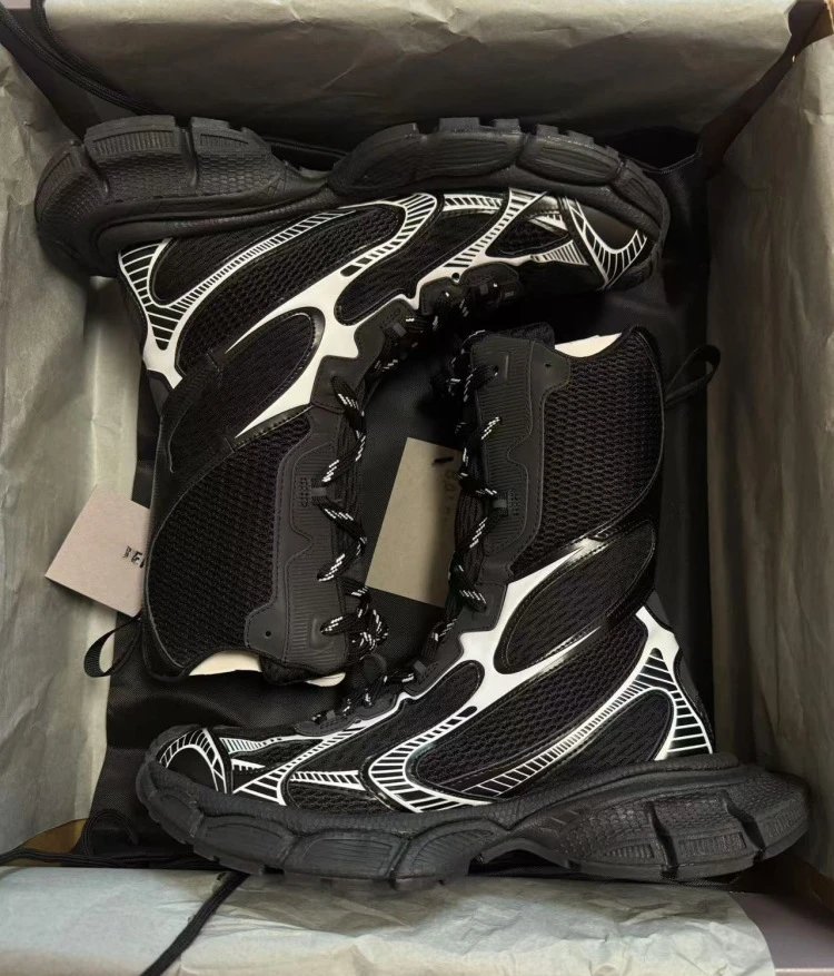 Off-White x Asics Gel-Nimbus 24 'Reflective' Boots - 17