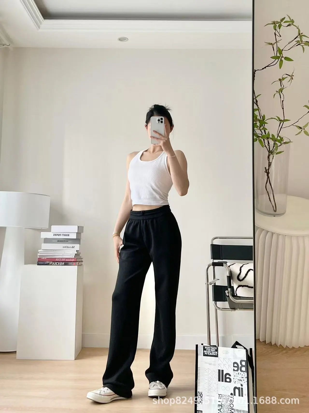 Design Wide-Leg Elastic Waist Pants Beige - 4