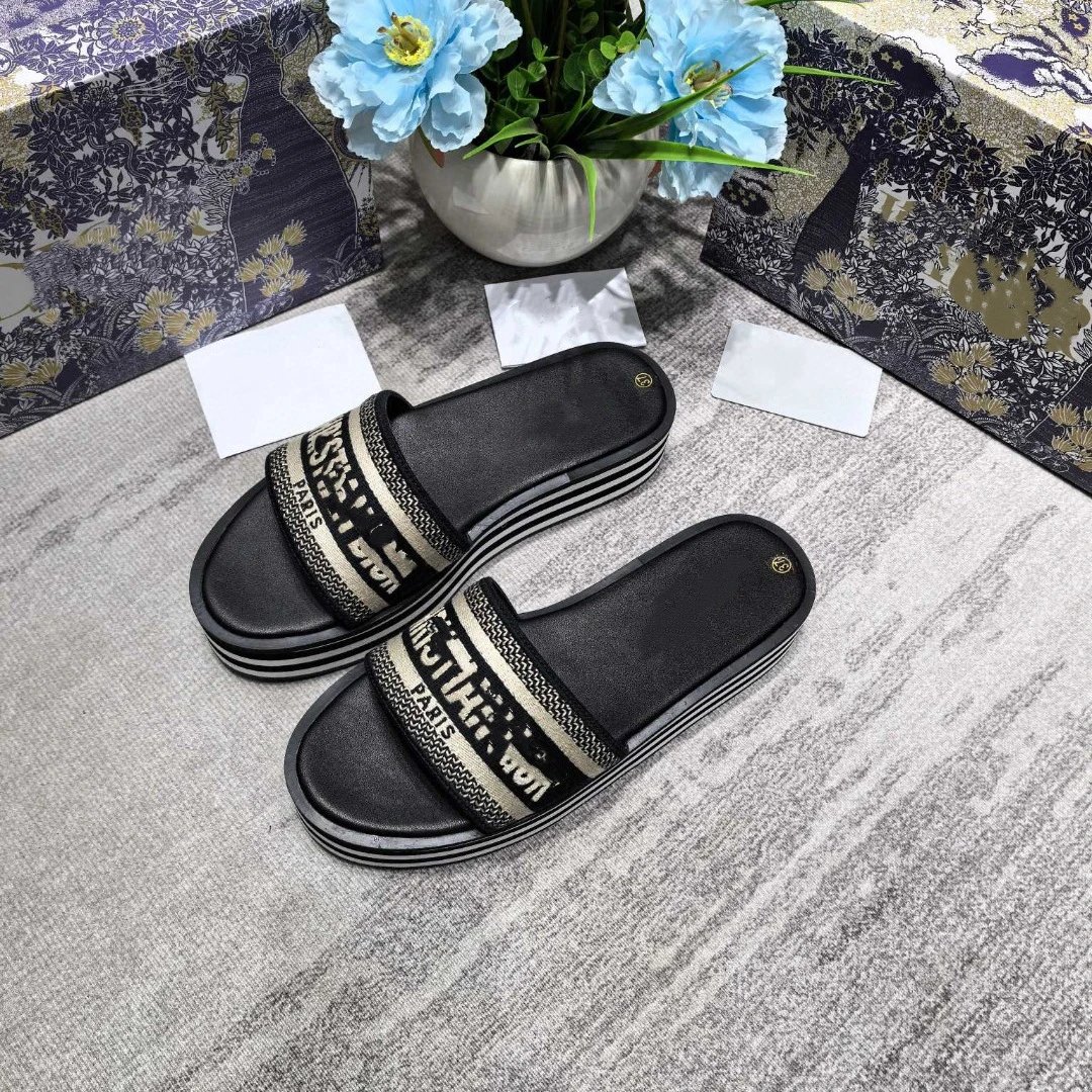 Dior Miss Dior Embroidered Slide Sandals Black - 12
