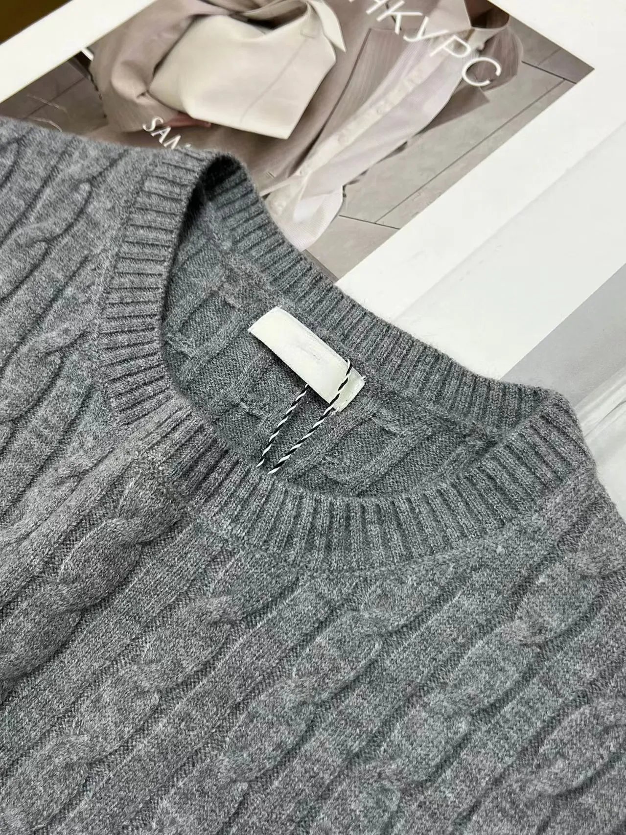 H Knit Cable Sweater Cream Sweater - 4