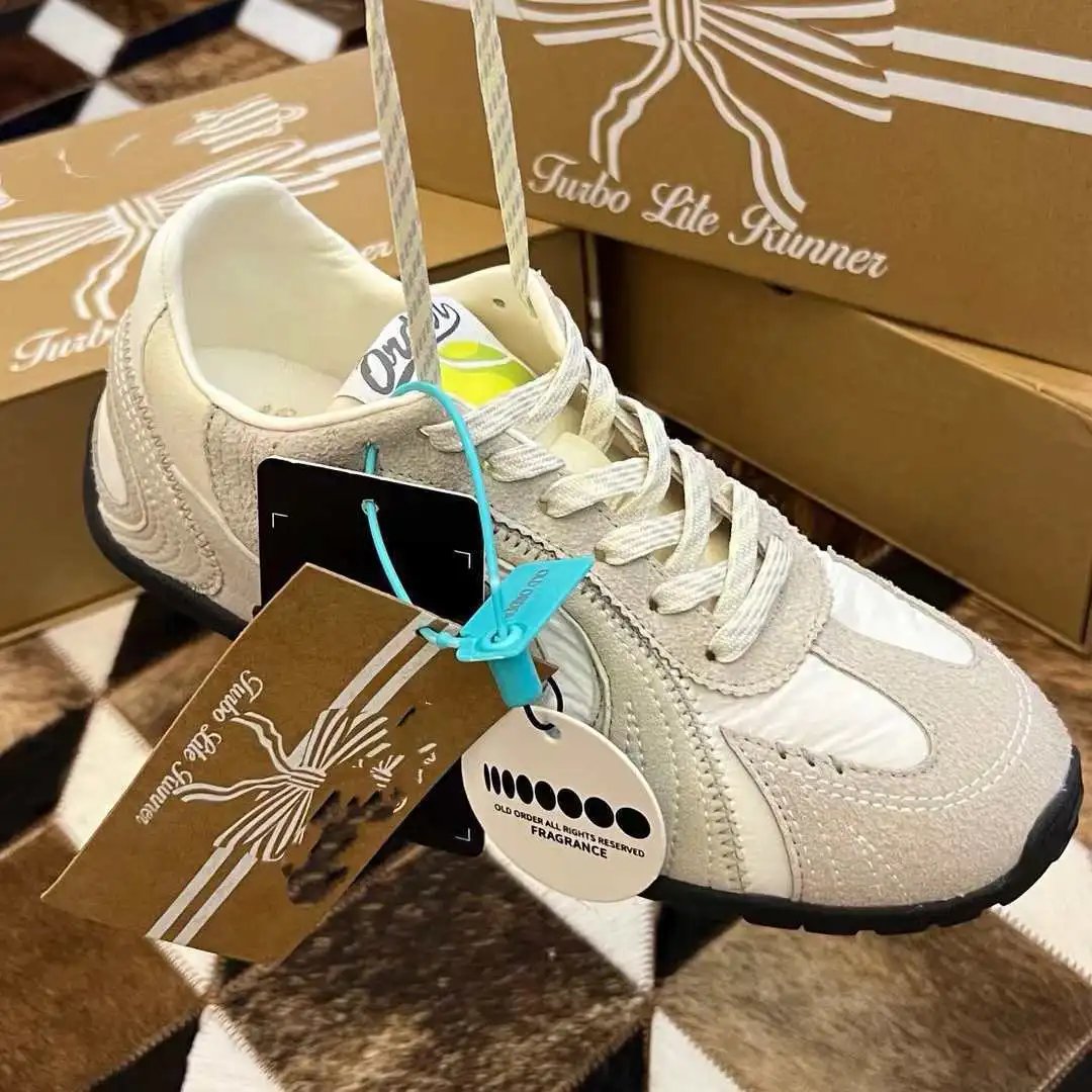 Old Order Turbo Lite Runner Beige White Sneakers
