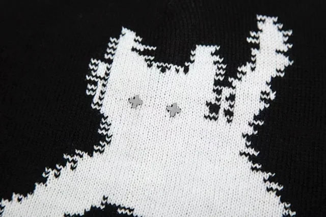 aeae Hats Reversible Knitted Cat Graphic Beanie product detail image 11