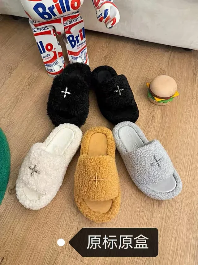 Unbranded Slippers Faux-Fur Open-Toe with Cross Charm product detail image 7