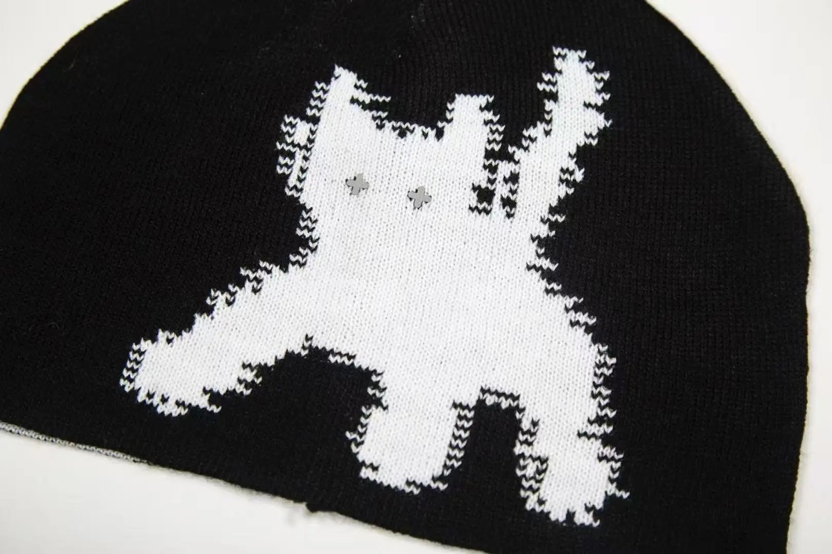 Saint Tears Pixel Cat Beanie Black - 10