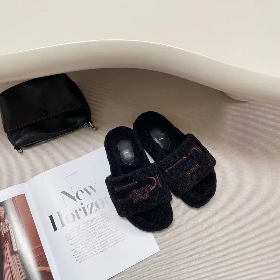 Fendi Slippers Shearling open-toe logo-strap image 2