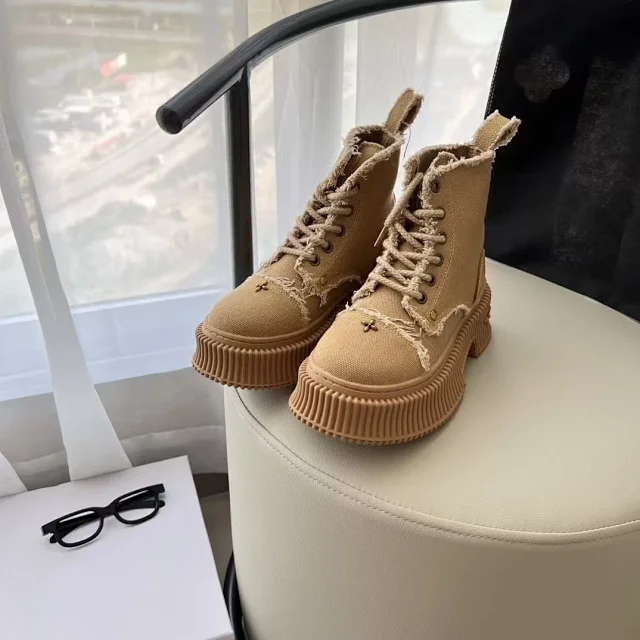 Unbranded Boots Mid-Calf Lace-Up Platform with Ribbed Soles and Cross Embellishment product detail image 5