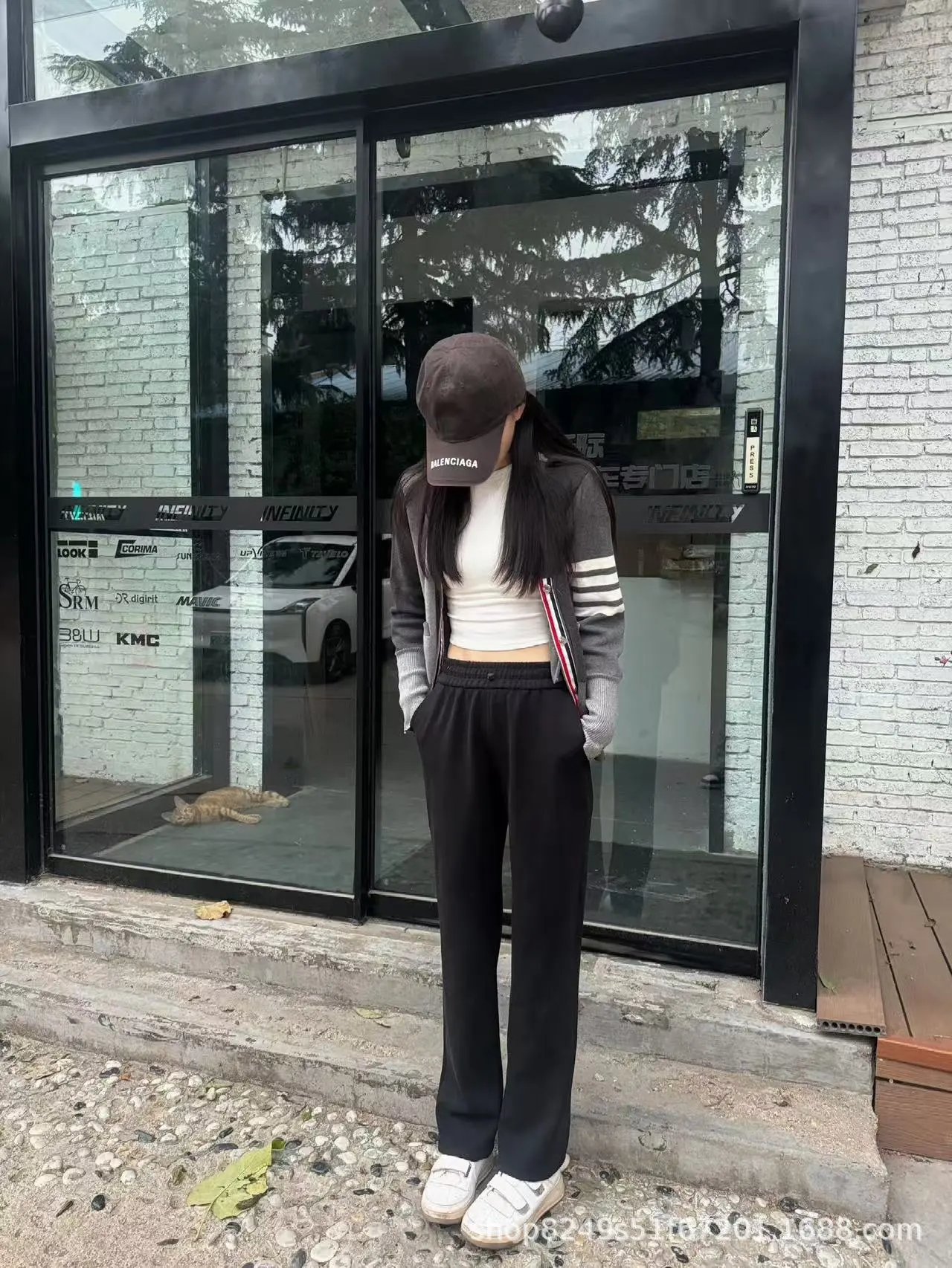 Design Wide-Leg Elastic Waist Pants Beige - 25