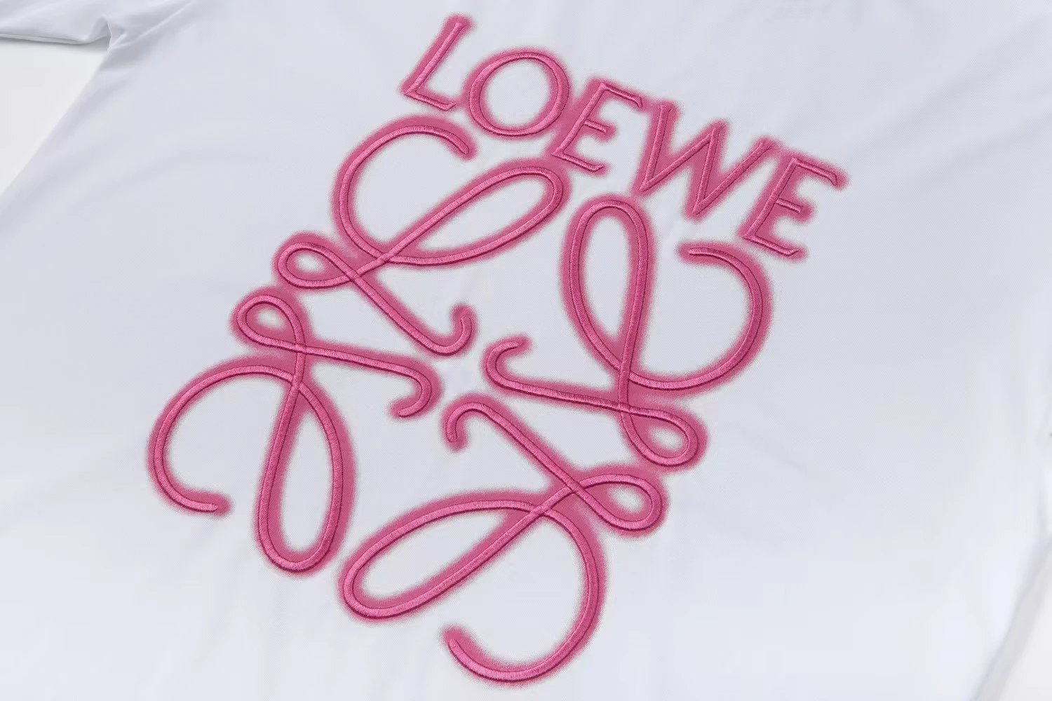 Loewe Anagram Logo White T-Shirt - 11