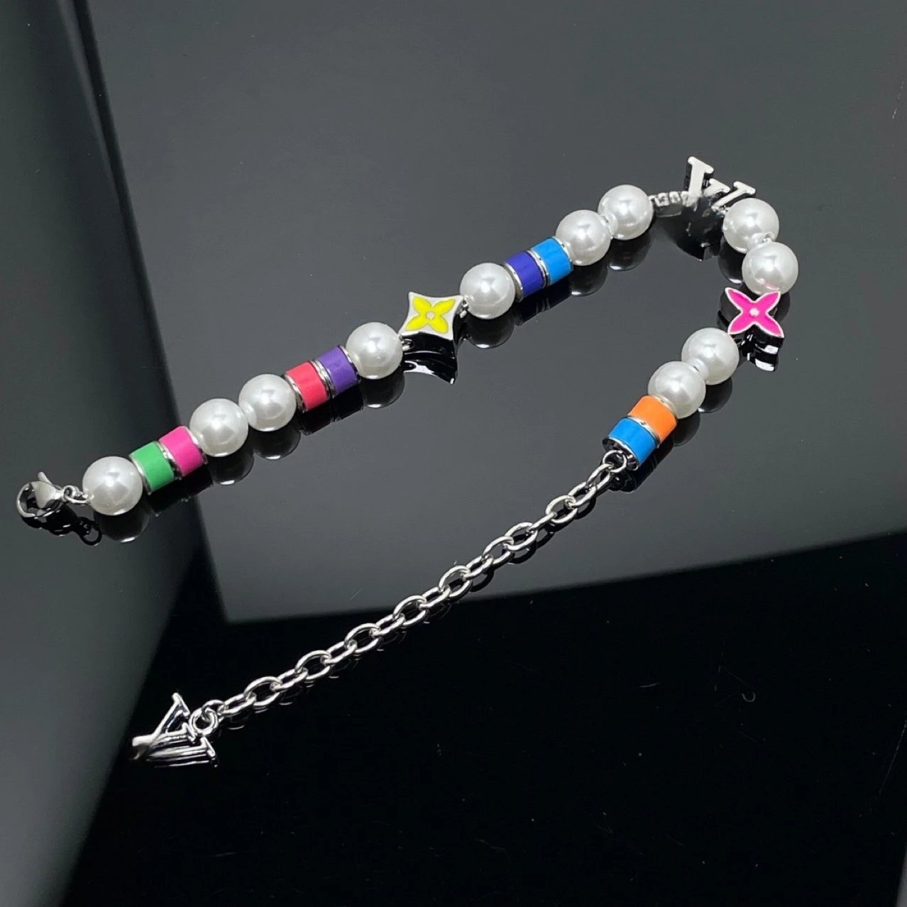 Louis Vuitton Multicolor Beaded Bracelet with LV Logo Charm - 6