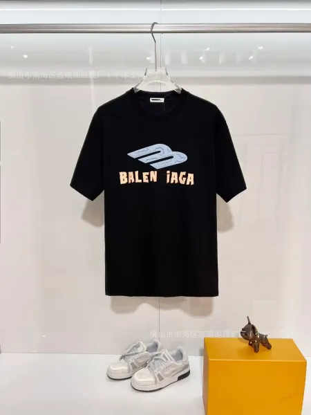 Balenciaga B Logo Print Black T-Shirt - 1