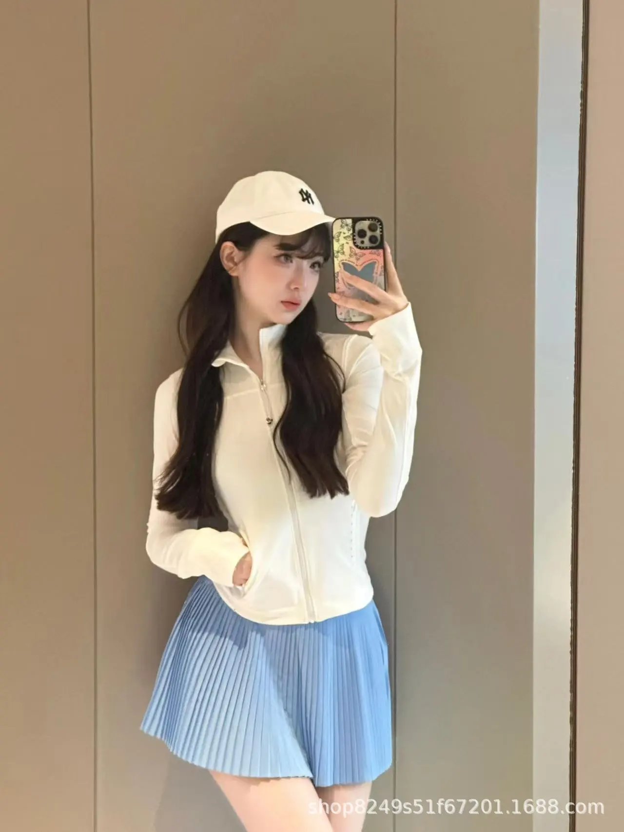 Pleated Skirt in Sakura Pink - 10
