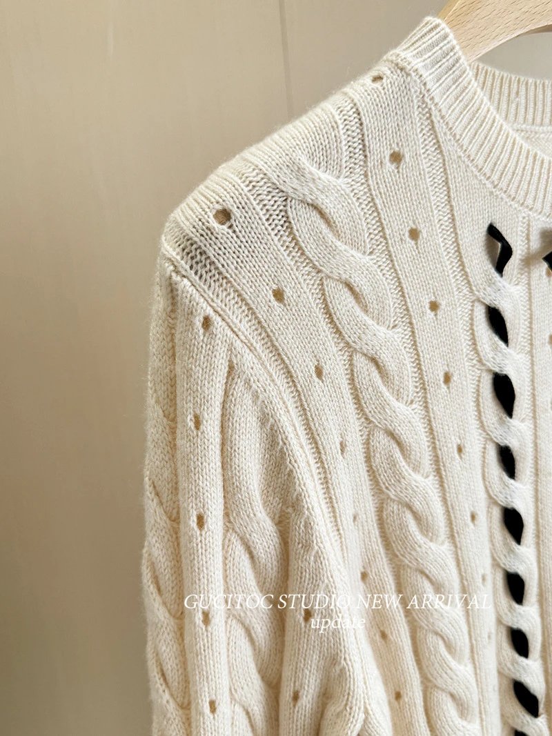 Off-White Cable Knit Sweater with Black Bow Detail White Sweater - 8