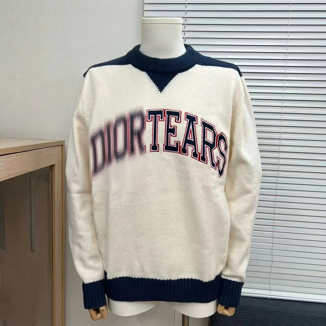 Design Cable Knit Crewneck Sweater Gray - 6