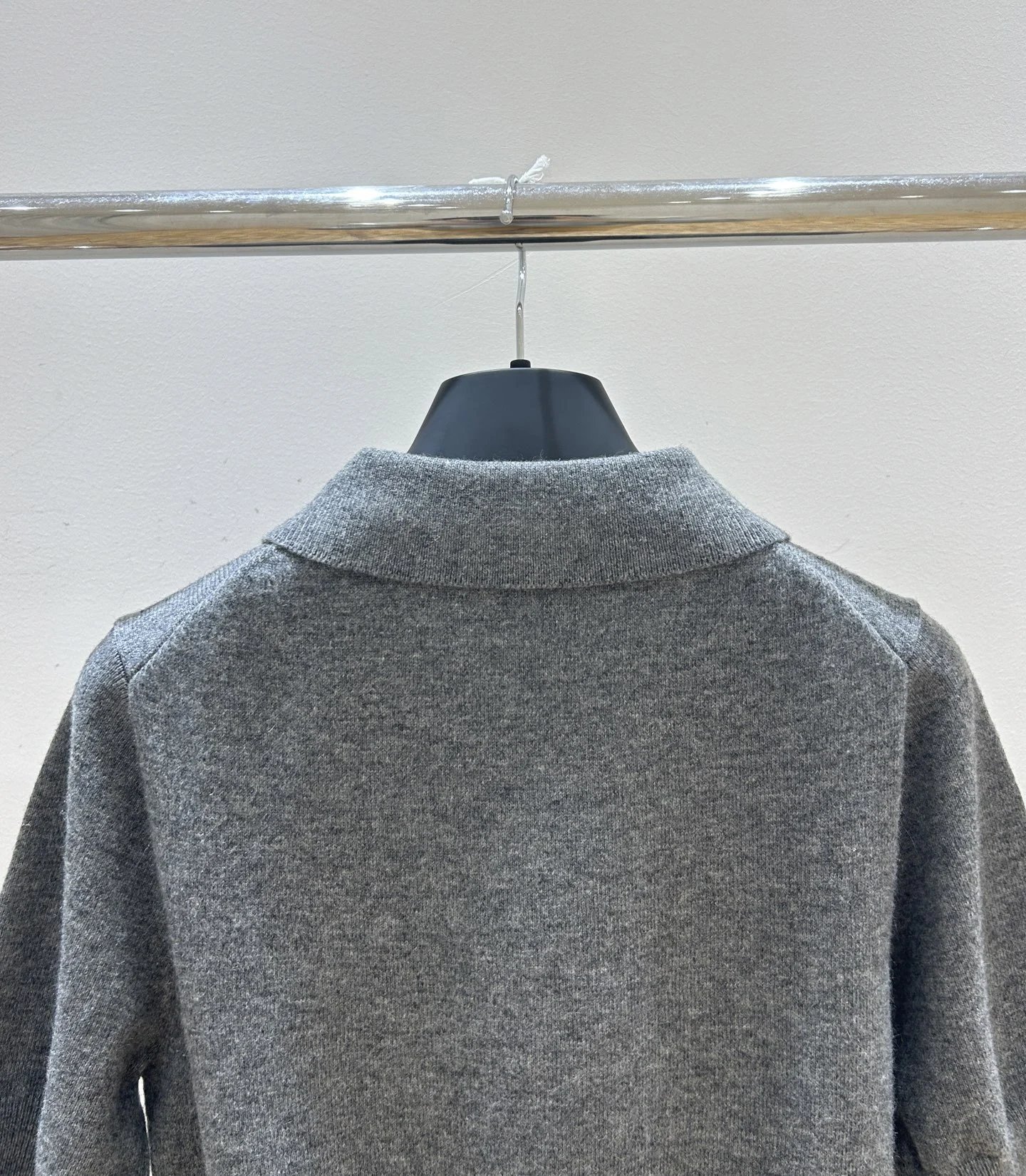 Hivy Knit Polo Shirt Gray Sweater - 12