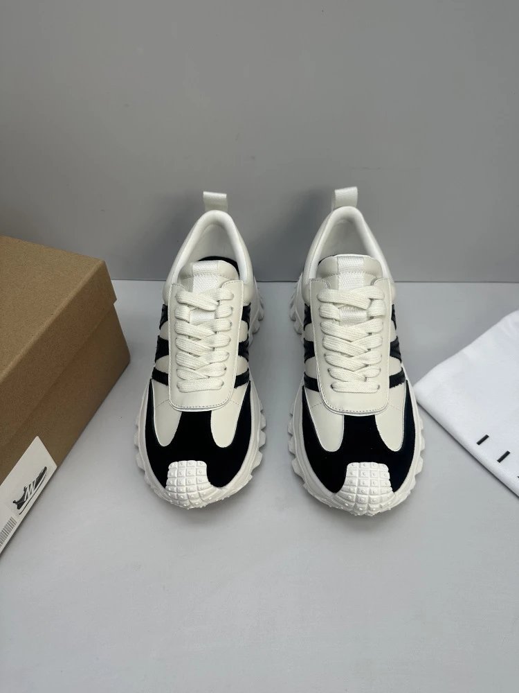 Uiki Chunky Sneakers Black and White Sneakers - 3