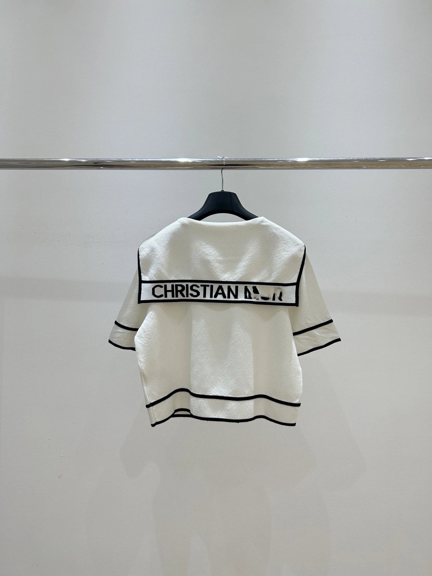 Nautical-Style Cropped Blazer White with Black Piping - 4