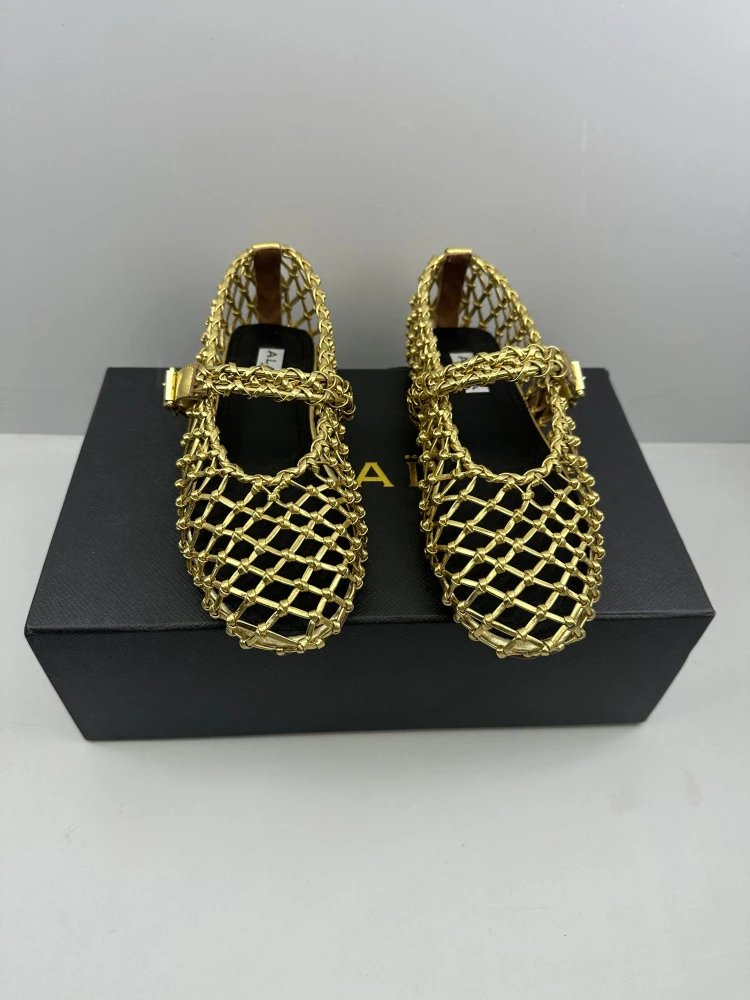 Maison Margiela Tabi Mesh Mary Janes Gold Shoes - 19