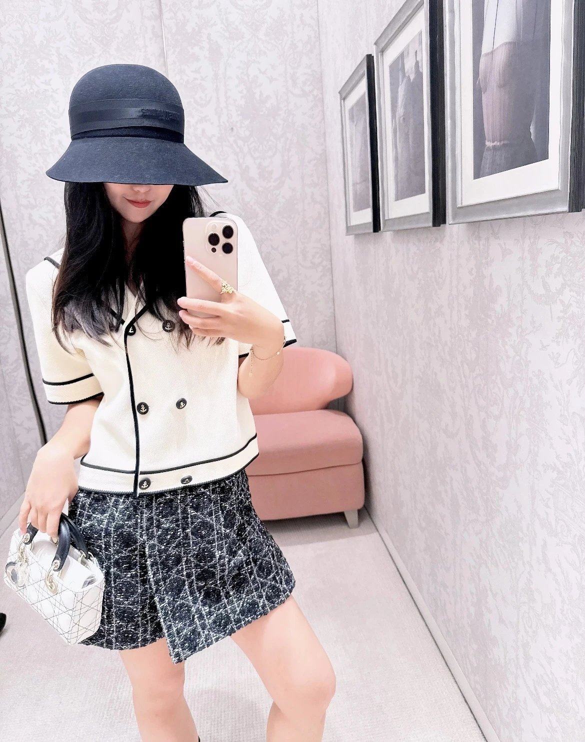 Nautical-Style Cropped Blazer White with Black Piping - 15