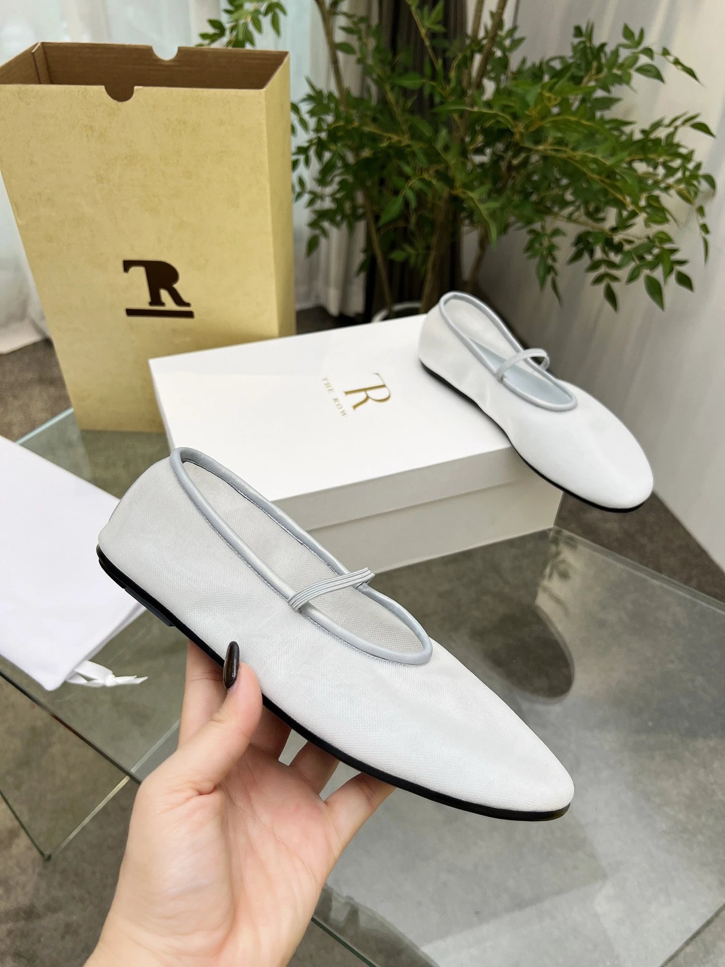 The Row Mary Jane Flat Black Shoes - 34
