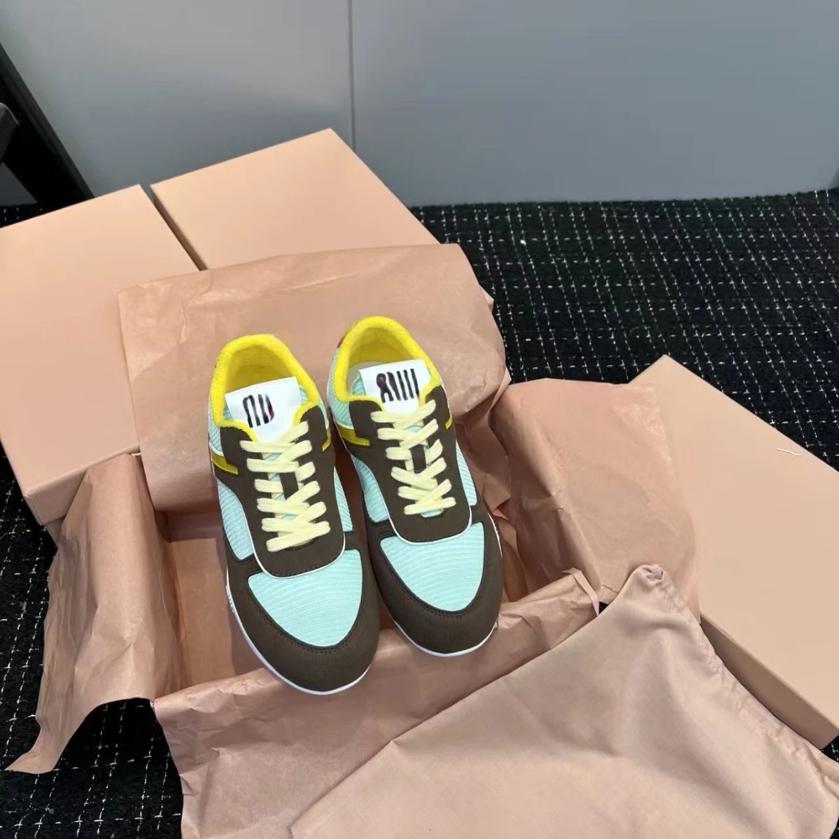 Miu Sneakers Low-Top Suede and Ribbed Textile image 4