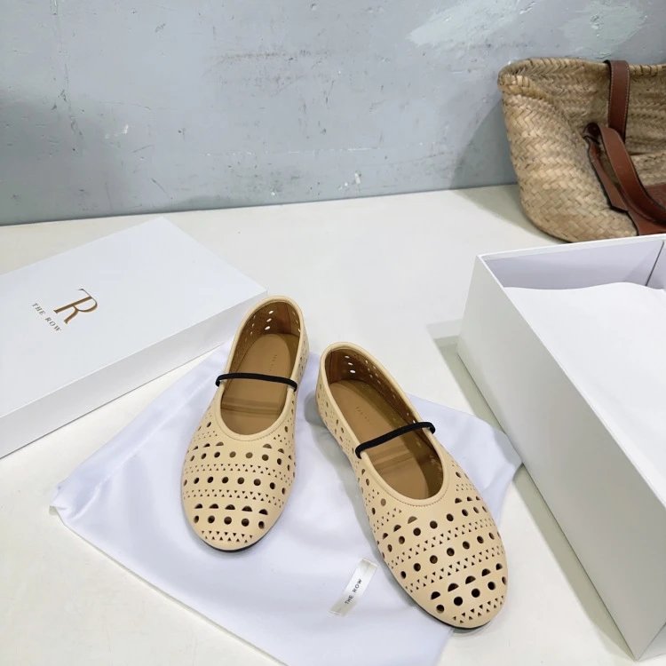 The Row Perforated Mary Jane Flats Black Shoes - 4