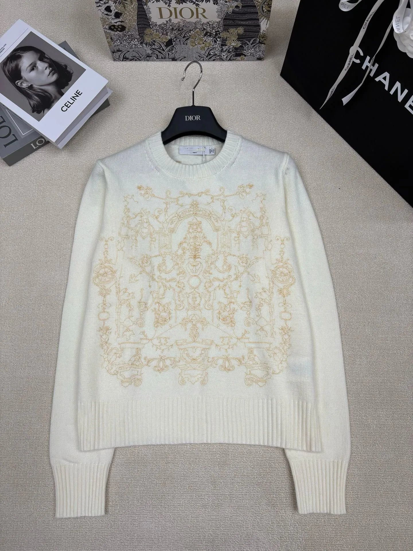 Dior Oblique Embroidered Sweater in Ivory and Navy - 5
