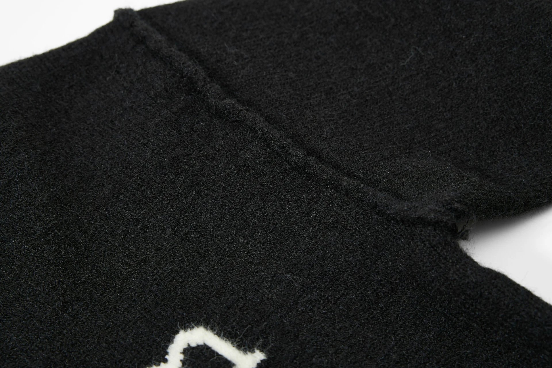 Matin Kim Logo Knit Sweater Off-White - 28