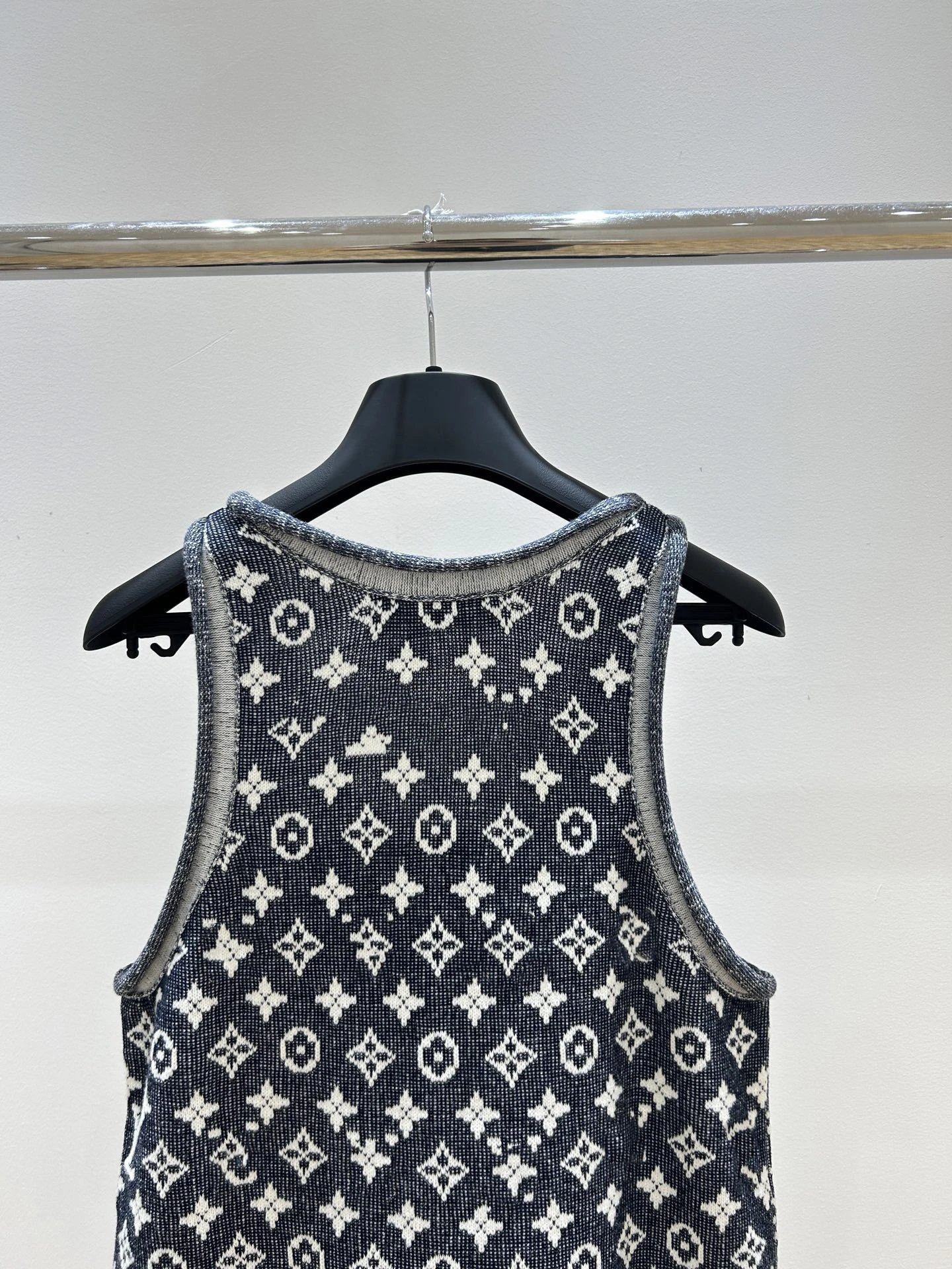 Louis Vuitton Monogram Knit T-Shirt Navy - 7