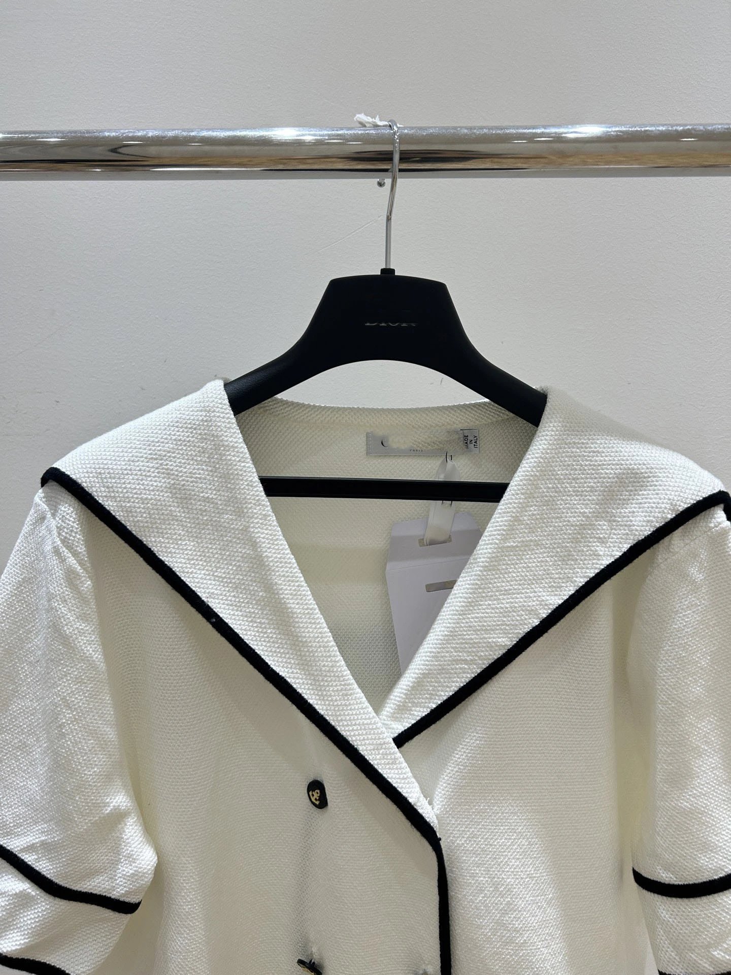 Nautical-Style Cropped Blazer White with Black Piping - 5
