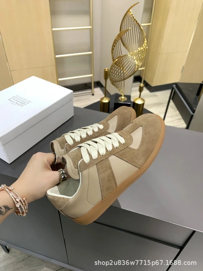 Maison Margiela Replica Sneakers Brown and Black Suede Leather Sneakers - 17