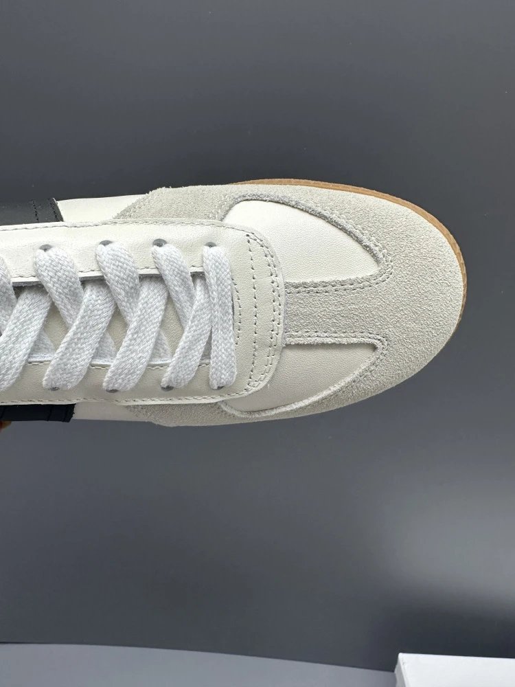 Maison Margiela Replica Sneakers White Black Beige Sneakers - 25