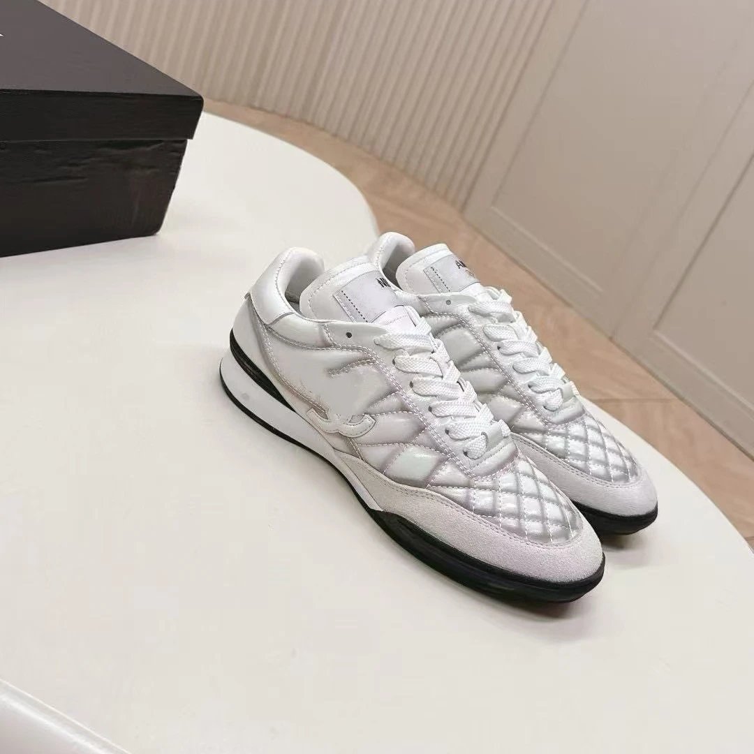 Chanel Sneakers Quilted Low-Top image 4