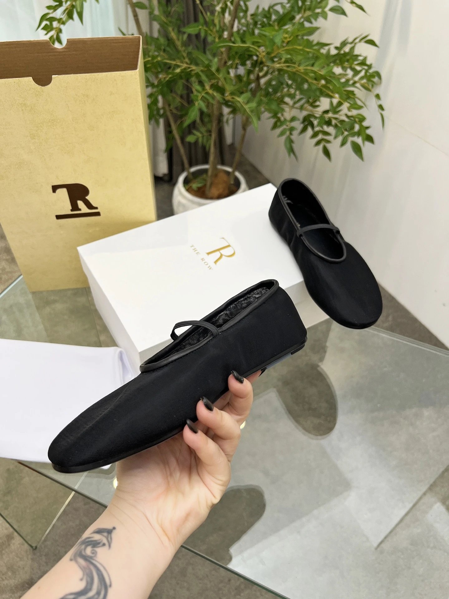 The Row Mary Jane Flat Black Shoes - 14