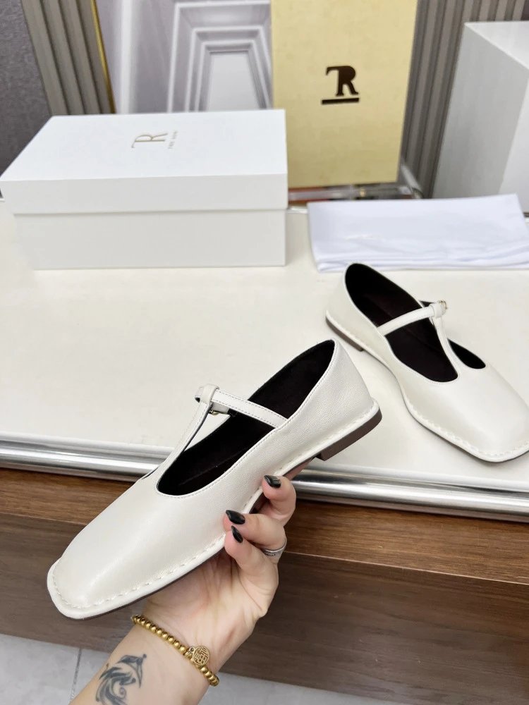 The Row Mary Jane Black Leather Flat Shoes - 12