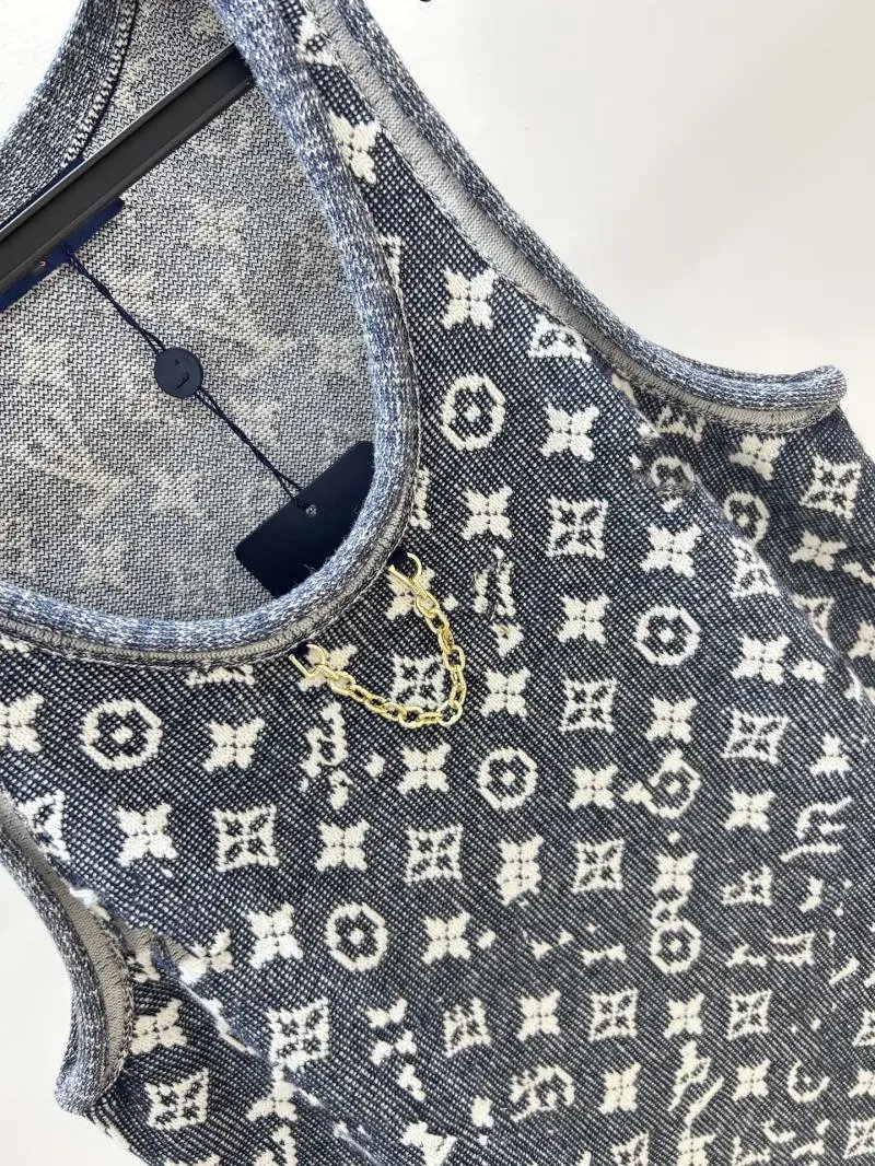 Louis Vuitton Monogram Knit T-Shirt Navy - 10