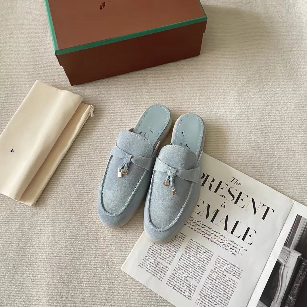 Unbranded Slippers Closed-Toe Loafer Mules with Metal Charm image 4