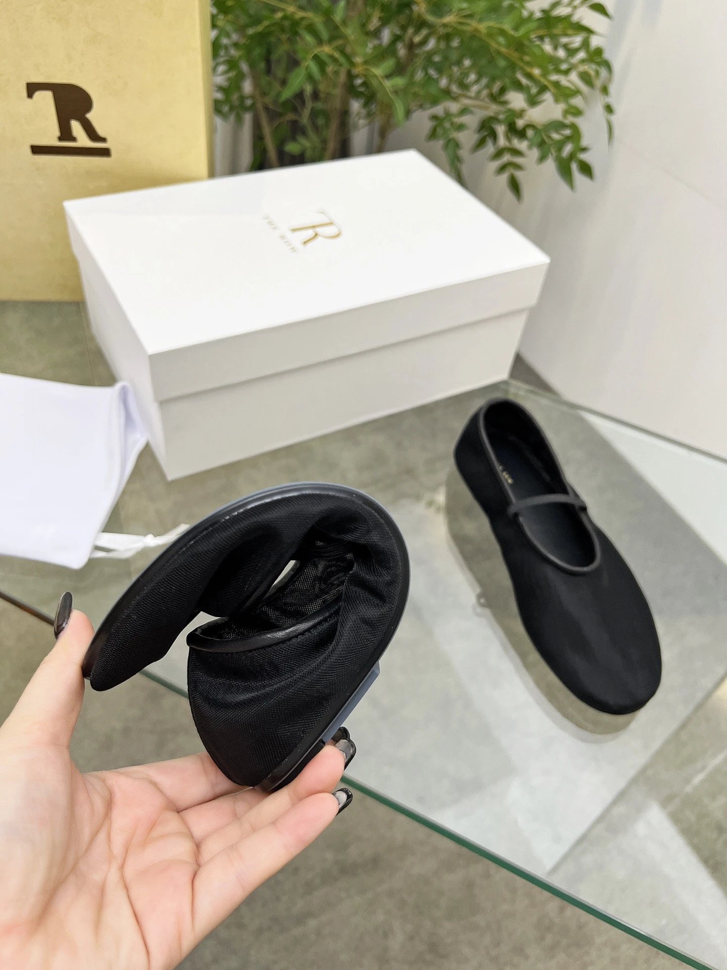 The Row Mary Jane Flat Black Shoes - 19