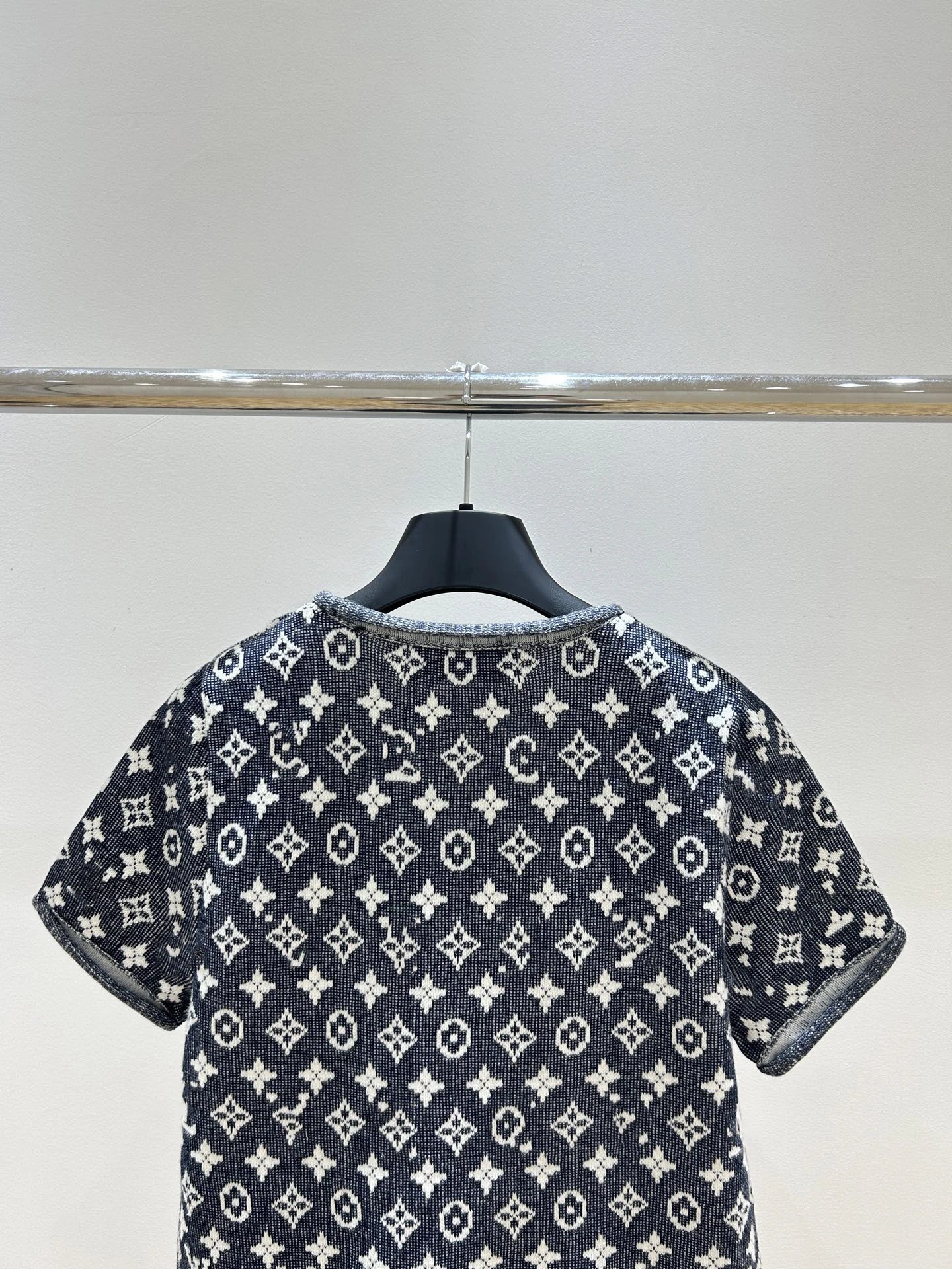 Louis Vuitton Monogram Knit T-Shirt Navy - 19