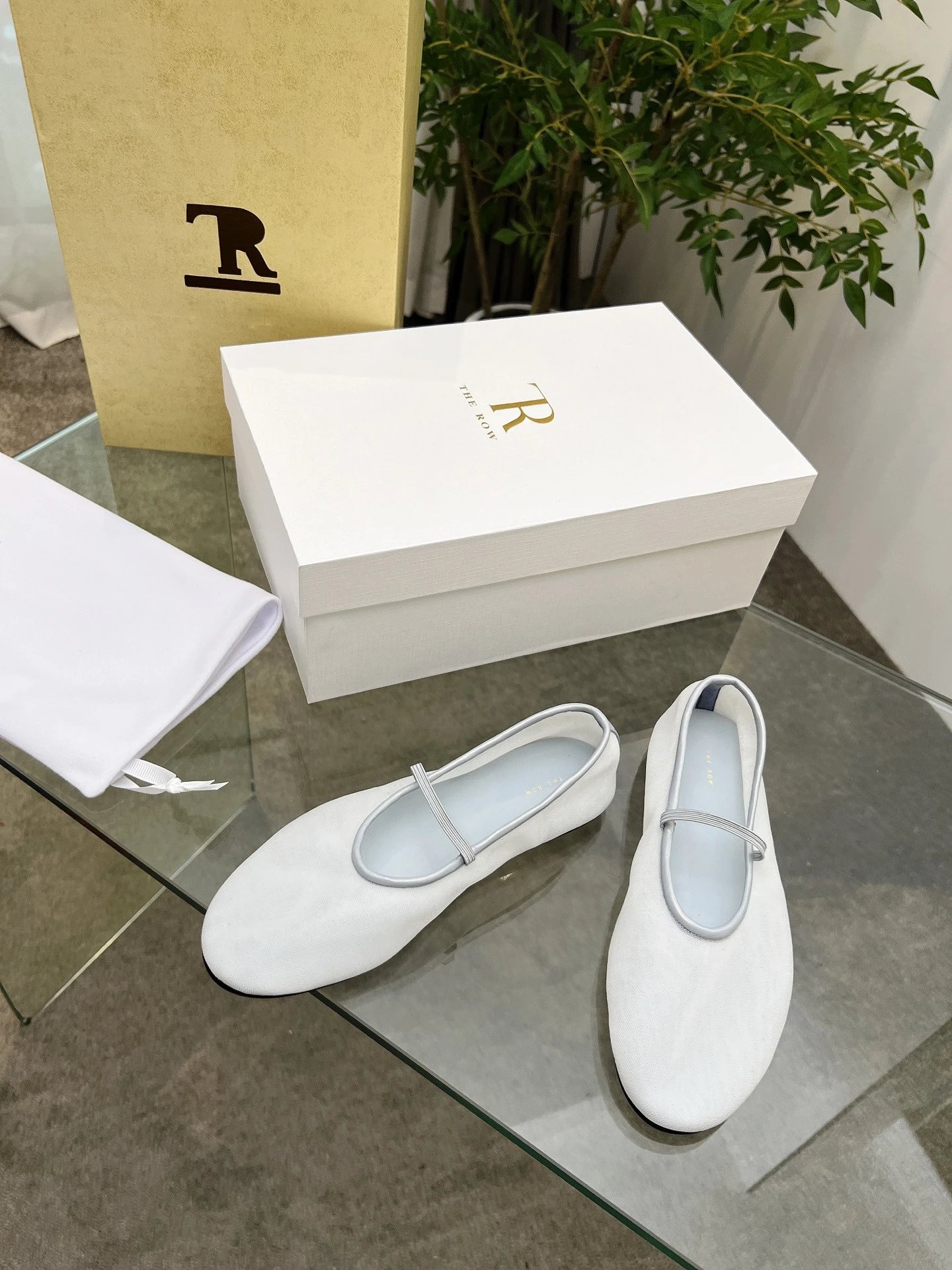 The Row Mary Jane Flat Black Shoes - 36
