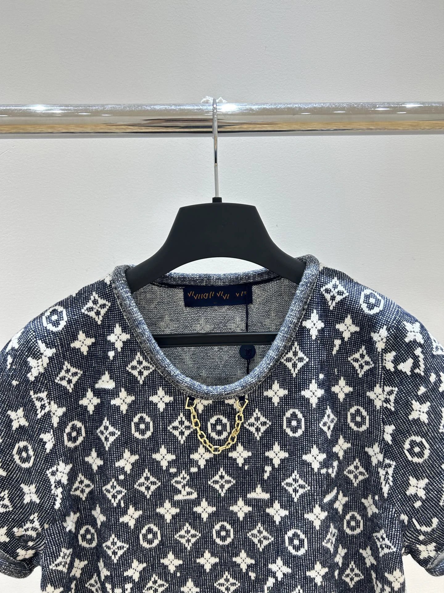 Louis Vuitton Monogram Knit T-Shirt Navy - 18
